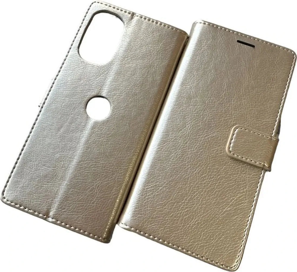 Motorola Moto G62 5G Hoesjes – Portemonnee Bookcase – Pasjeshouder – 2 Pack Gehard Glas – Goud-Ilumina Benelux
