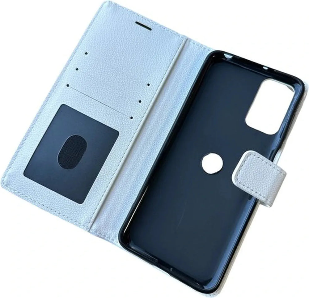 Motorola Moto G62 5G Hoesjes – Portemonnee Bookcase – Pasjeshouder – Magneetsluiting – Wit-Ilumina Benelux