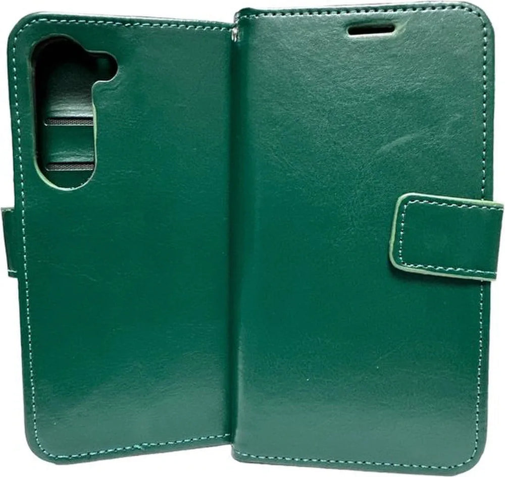 Samsung Galaxy S24 Hoesjes – Portemonnee Book Case – Pasjeshouder – 2x Gehard Glas Screenprotector – Groen-Ilumina Benelux
