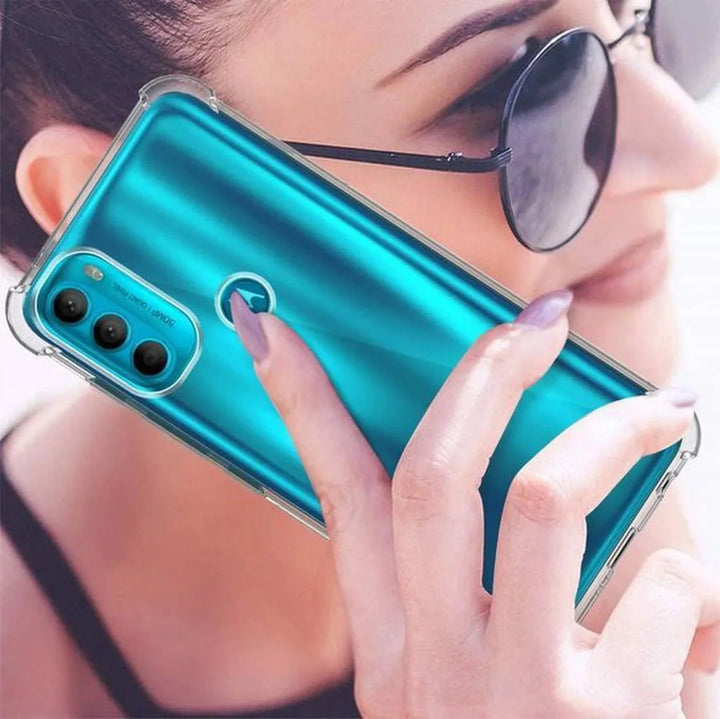 Motorola Moto G71 Hoesjes – Soft TPU Siliconen Backcover – Schokbestendig – Incl. 2x Full Screenprotector – Transparant-Ilumina Benelux