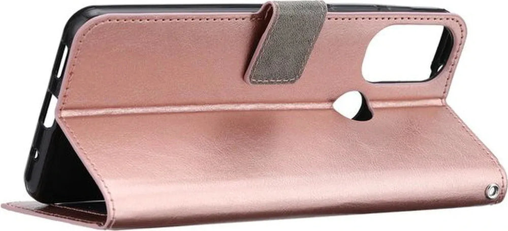 Motorola Moto G52/G82 Hoesjes – Portemonnee Bookcase – Magneetsluiting & Pasjeshouder – 2x Screenprotector – Roségoud-Ilumina Benelux