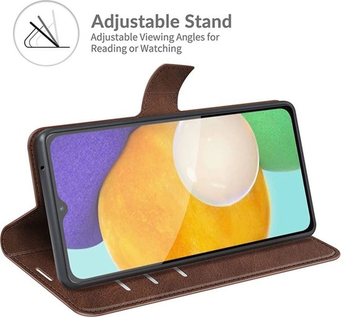 Samsung Galaxy A13 5G / A04s Hoesjes – Bookcase Portemonneehoes – Magneetsluiting – 1x Gehard Glas Screenprotector – Bruin