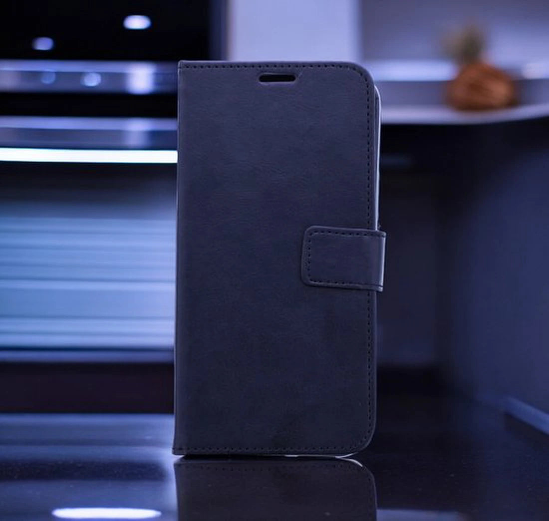 Samsung Galaxy A25 Hoesjes – Bookcase Portemonneehoes – Magneetsluiting – 1x Gehard Glas Screenprotector – Zwart