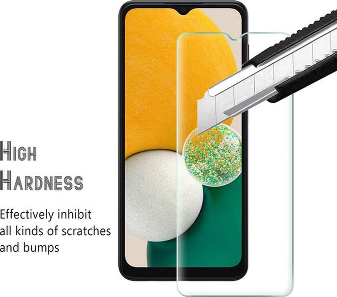 Shockproof Hoesje Geschikt voor: Samsung Galaxy A13 5G / A04s - Anti -Shock Silicone - Transparant + 2x Screenprotector