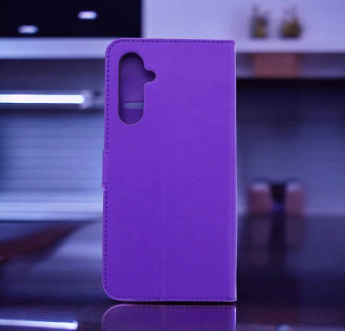 Portemonnee Book Case Hoesje + 2x Screenprotector Glas Geschikt voor: Samsung Galaxy A24 - Paars