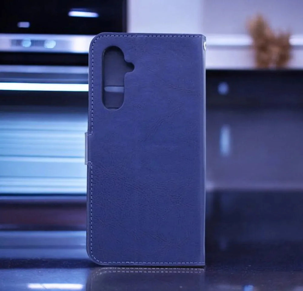 Samsung Galaxy A26 Hoesjes – Portemonnee Book Case – Pasjeshouder – 2x Gehard Glas Screenprotector – Blauw-Ilumina Benelux