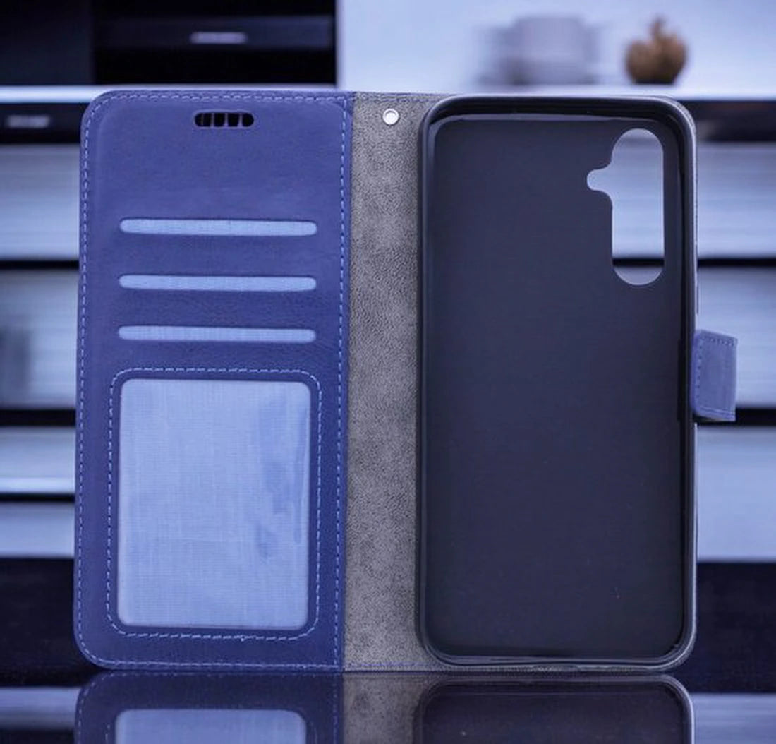 Portemonnee Book Case Hoesje + 2x Screenprotector Glas Geschikt voor: Samsung Galaxy A06 - Blauw