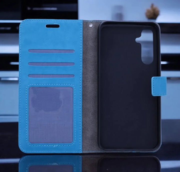 Samsung Galaxy A05s Hoesjes – Portemonnee Bookcase – Magneetsluiting & Pasjeshouder – 2x Gehard Glas Screenprotector – Turquoise-Ilumina Benelux