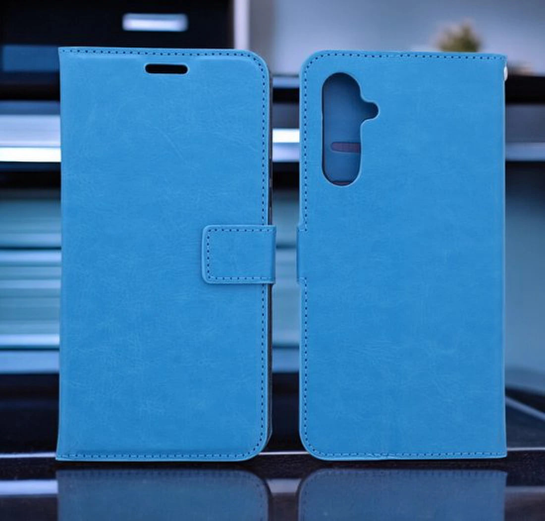 Bookcase Geschikt voor: Samsung Galaxy A05s Turquoise - Portemonnee hoesje met 2x Glas Screen protector - Book Cover