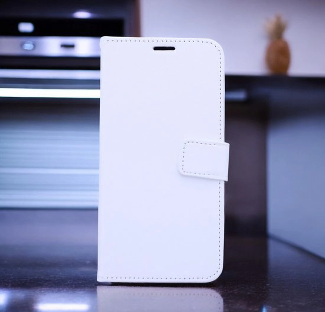 Bookcase Geschikt voor: Samsung Galaxy A17 5G & Samsung Galaxy A26 Wit - Portemonnee hoesje met 2x Glas Screen protector - Book Cover