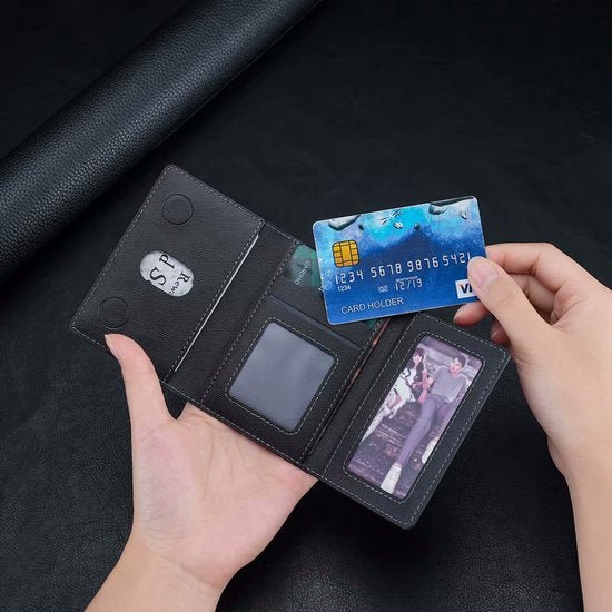 Pasjeshouder Portemonnee – Geschikt voor iPhone 12/13/14/15/16/17 – Opvouwbaar Leer – MagSafe Compatibel – Groen-Pasjeshouders-Ilumina Benelux