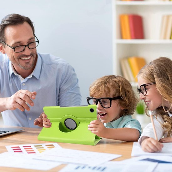 Samsung Galaxy Tab A9 8.7 (2023) Hoesjes – 360° draaibaar – Multi-stand – Groen-Tablethoesjes-Ilumina Benelux