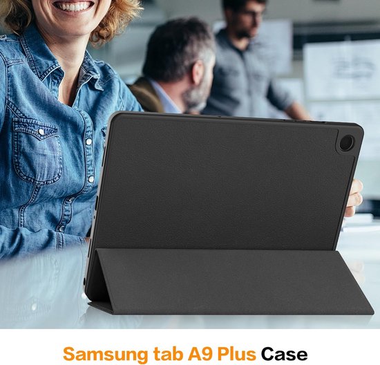 Samsung Galaxy Tab A9 8.7 inch – Tri-Fold Stand – Pencil Houder – Auto Wake/Sleep – Zwart-Tablethoesjes-Ilumina Benelux