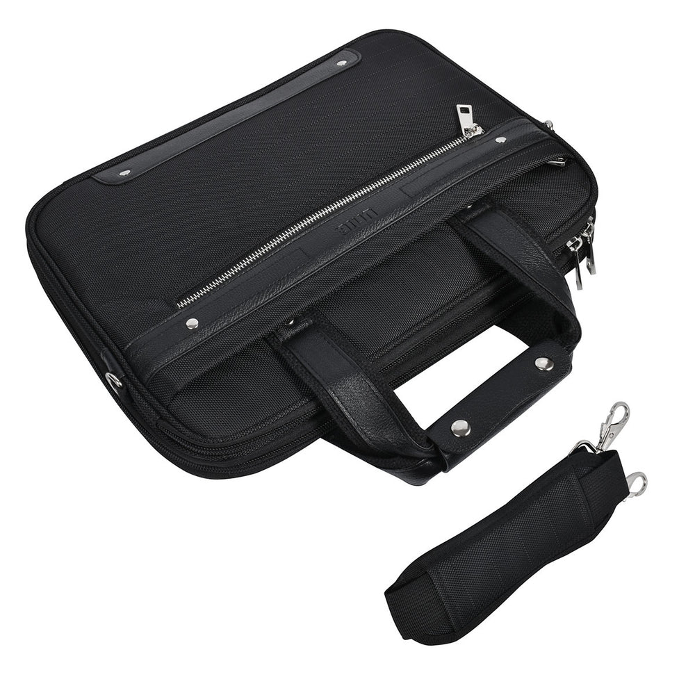 UNIQ Accessory 13.3 inch laptoptas - Zwart-Laptopcover-Ilumina Benelux