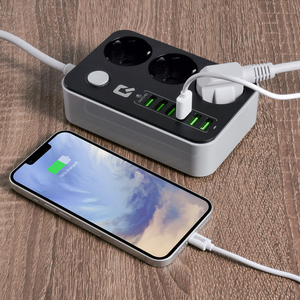 UNIQ Accessory 3.4 Anti-static socket box met 3 stopcontacten en 6 USB ingangen - Zwart-Stekkerdoos-Ilumina Benelux