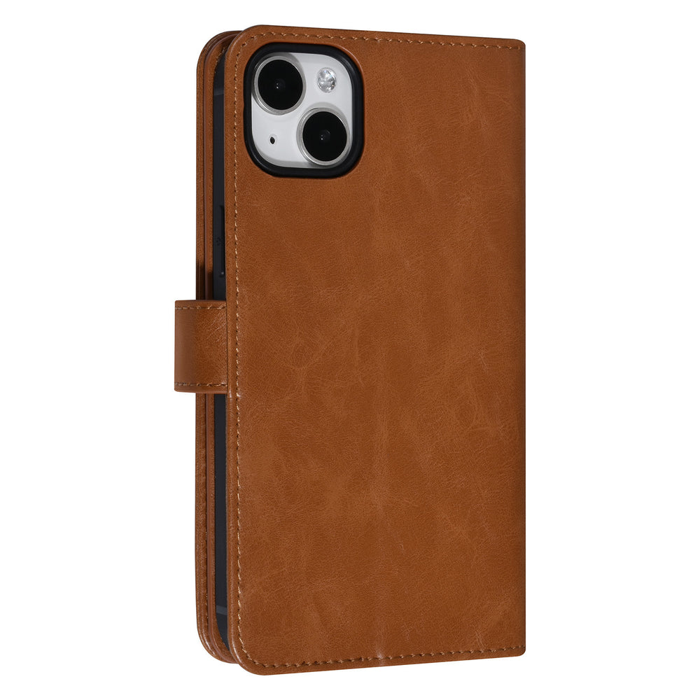 UNIQ Accessory Bruin iPhone 14 & 15 Plus Booktype Pasjeshouder voor 9 pasjes - Magneetsluiting-Hoesjes-Ilumina Benelux