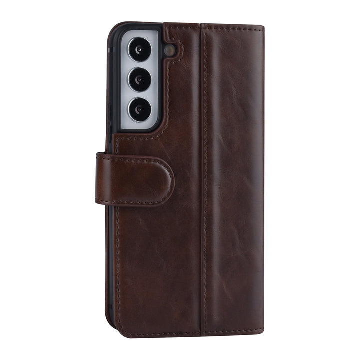 UNIQ Accessory Samsung Galaxy S22 Book Case hoesje - Pasjeshouder voor 3 pasjes - Magneetsluiting - DonkerBruin-Hoesjes-Ilumina Benelux