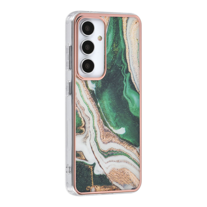 UNIQ Accessory Samsung Galaxy S24 Backcover hoesje Gold Line - Marble Green-Hoesjes-Ilumina Benelux