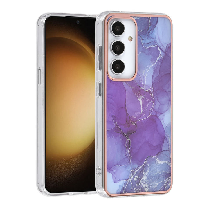 UNIQ Accessory Samsung Galaxy S24 Backcover hoesje Gold Line - Marble Purple-Hoesjes-Ilumina Benelux