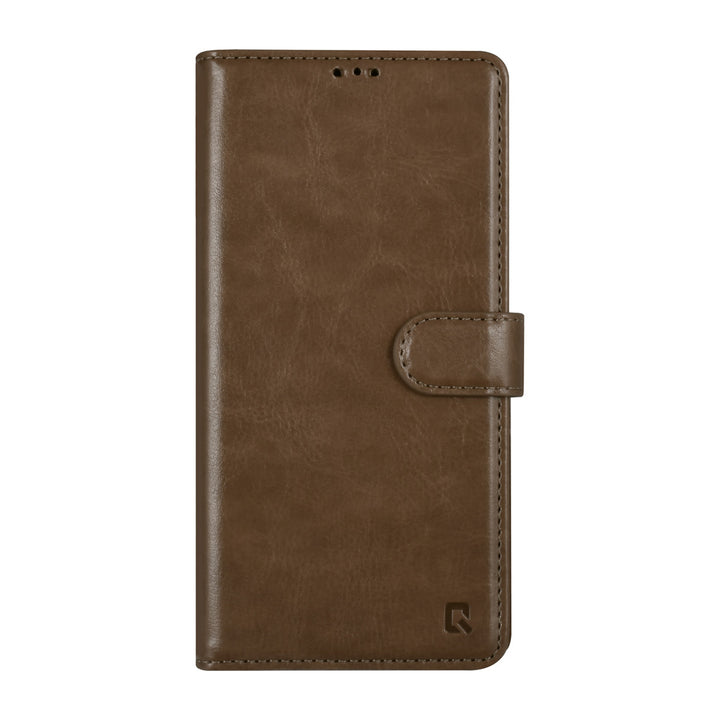UNIQ Accessory iPhone 13 Pro Max Book Case hoesje - Pasjeshouder voor 3 pasjes - Magneetsluiting - Goud-Hoesjes-Ilumina Benelux