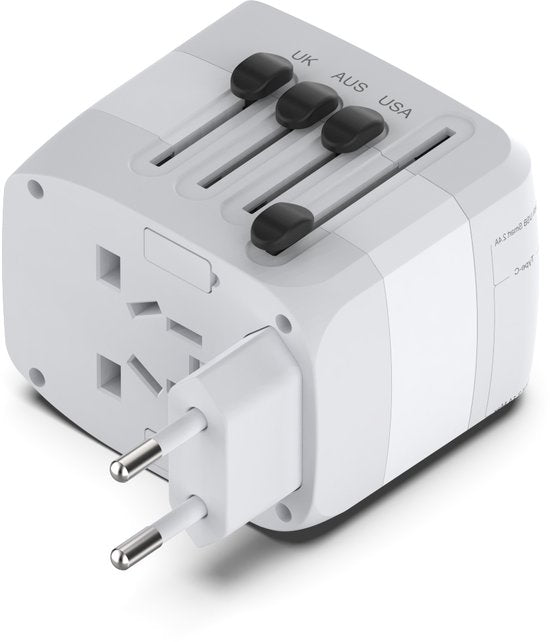 Wereldstekker reisadapter – 4x USB-C + USB – Voor 150+ landen EU/UK/USA/AU/Azië – Snelladen – Wit-Ilumina Benelux