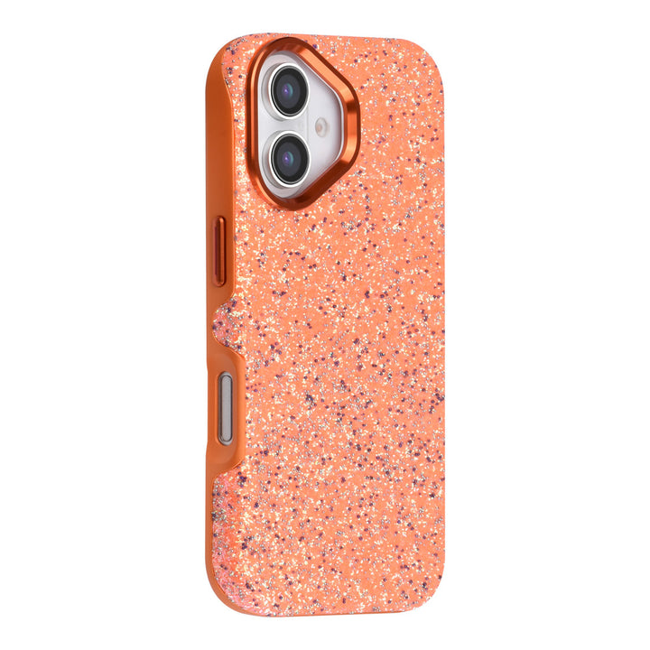 Oranje TUNIQ telefoonhoesje met glitters, van achteren op een telefoon