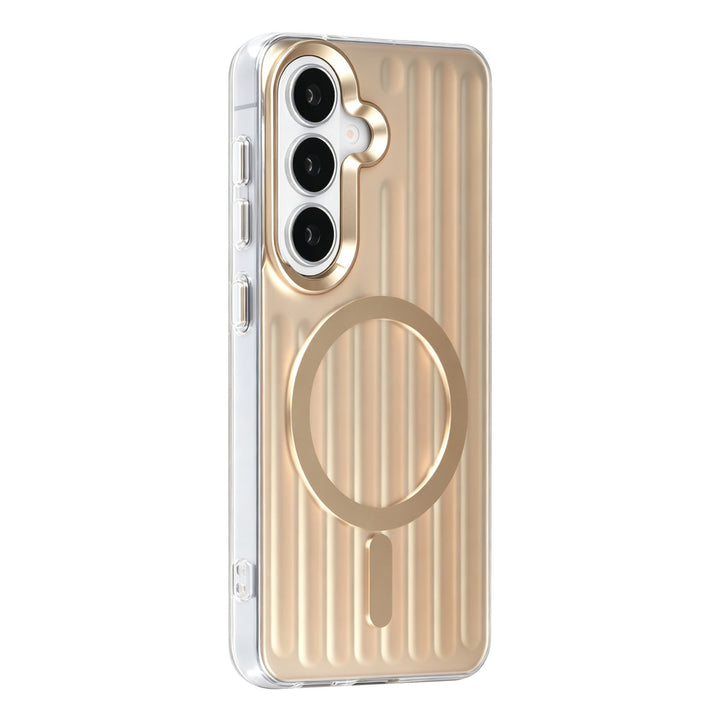 Goudkleurig TUNIQ telefoonhoesje met verticale ribbels en ring, van achteren op een telefoon