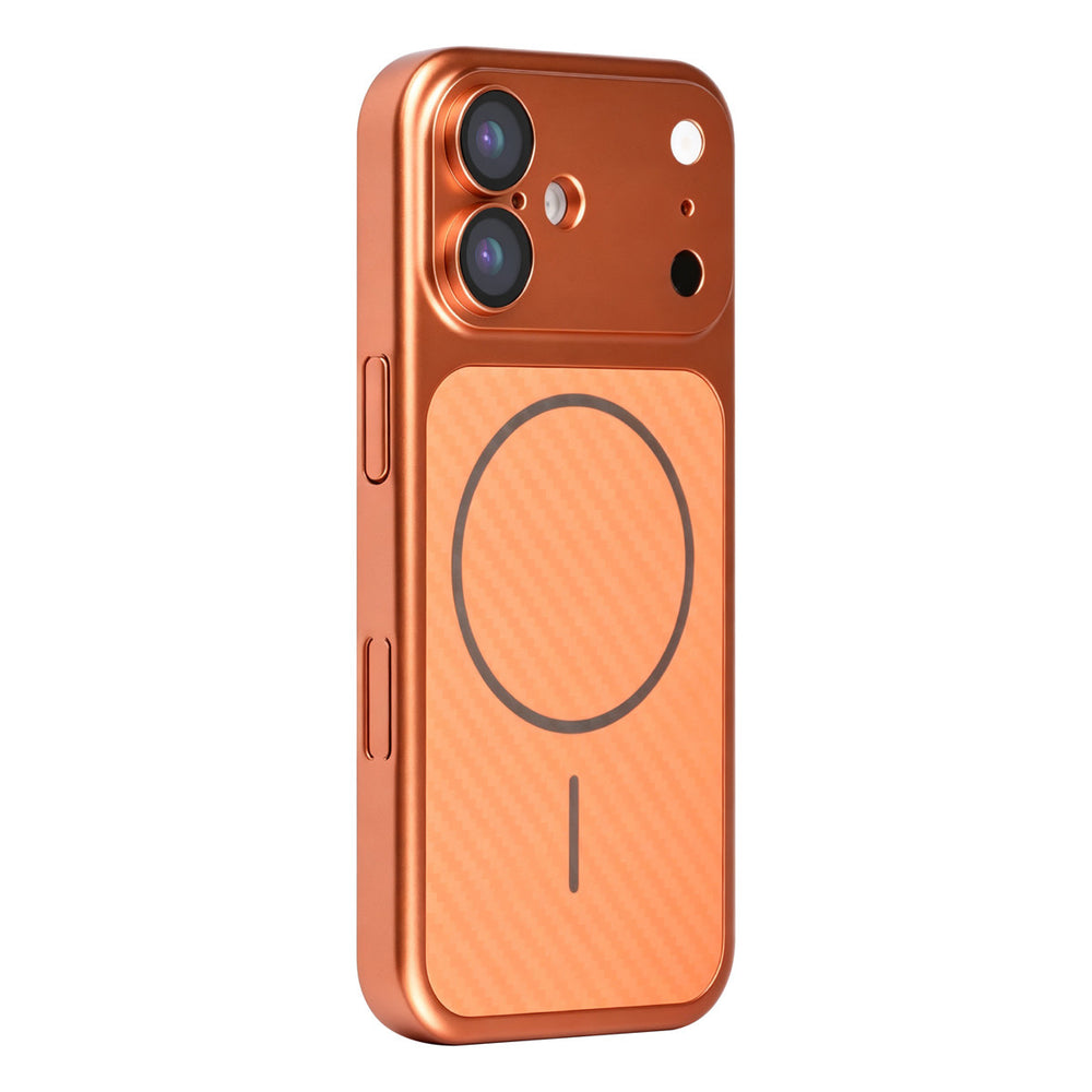 Oranje TUNIQ telefoonhoesje met diagonaal patroon en ring, van achteren op een telefoon