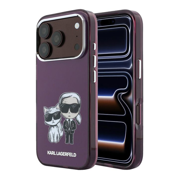Bordeauxkleurig Karl Lagerfeld telefoonhoesje met figuren van Karl en Choupette, voor- en achterkant op een telefoon
