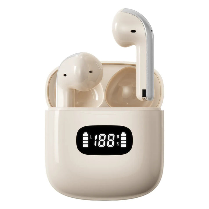 Beige Green Lion Carlton oordopjes in geopende oplaadcase met digitaal display