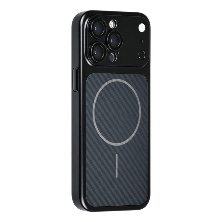 Zwart TUNIQ telefoonhoesje met diagonaal patroon en ring, van achteren op een telefoon