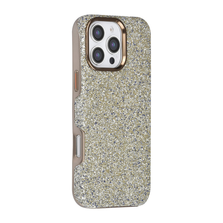 TUNIQ telefoonhoesje met lichte glitters en goudkleurige rand, van achteren op een telefoon