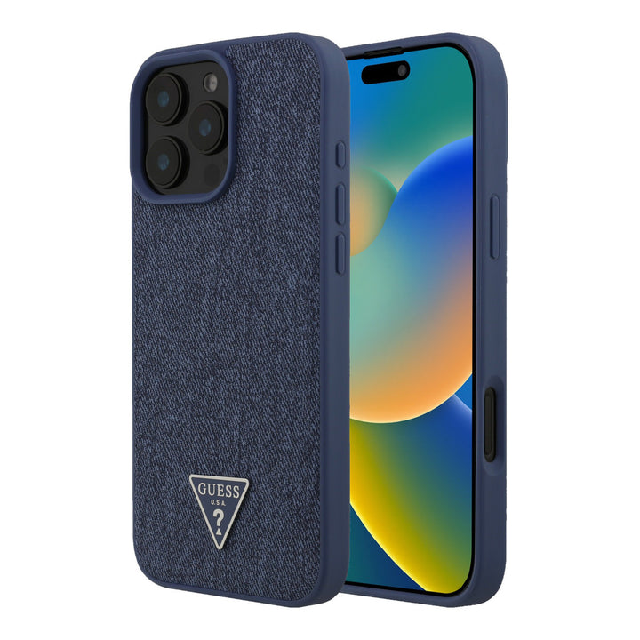 Blauw Guess telefoonhoesje met denimstructuur en driehoekslogo, voor- en achterkant op een telefoon