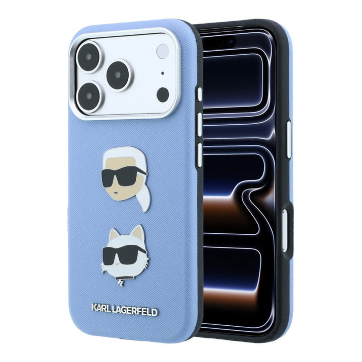 Lichtblauw Karl Lagerfeld telefoonhoesje met hoofden van Karl en Choupette, voor- en achterkant op een telefoon