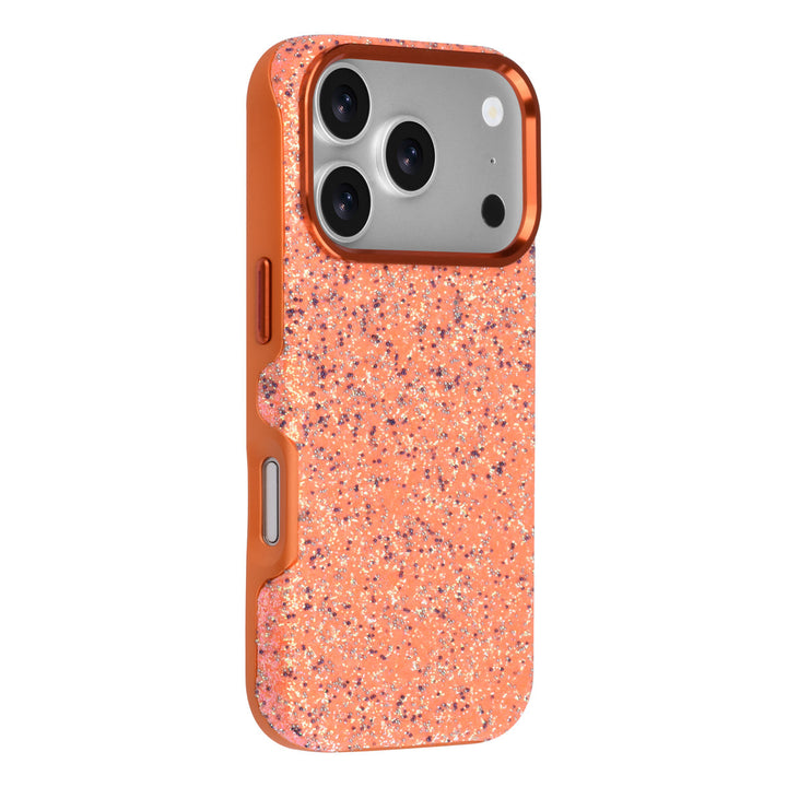 Oranje TUNIQ telefoonhoesje met glitters, van achteren op een telefoon