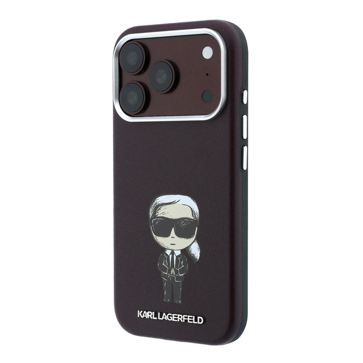 Bordeauxkleurig Karl Lagerfeld telefoonhoesje met figuur van Karl, schuin van achteren