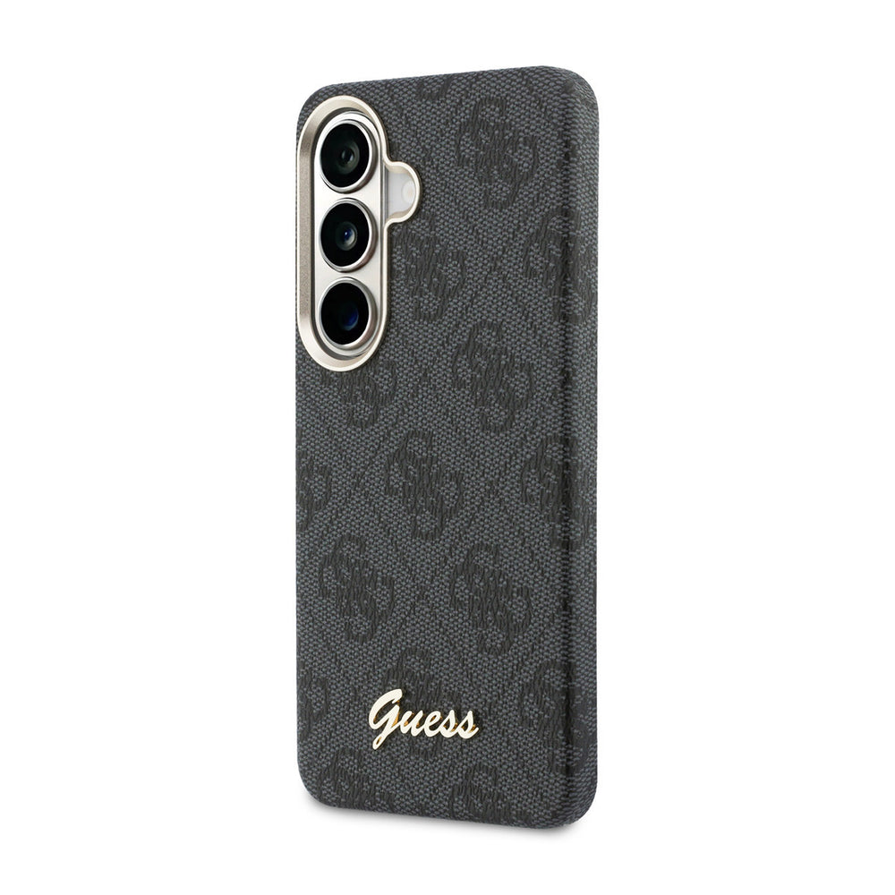Zwart Guess telefoonhoesje met 4G-patroon en goudkleurig schriftlogo, schuin van achteren