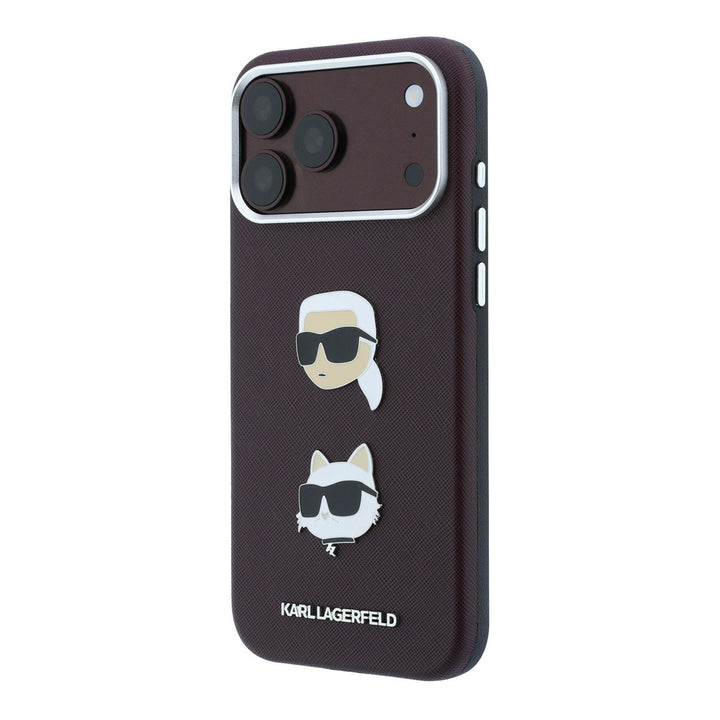 Bordeauxkleurig Karl Lagerfeld telefoonhoesje met hoofden van Karl en Choupette, schuin van achteren