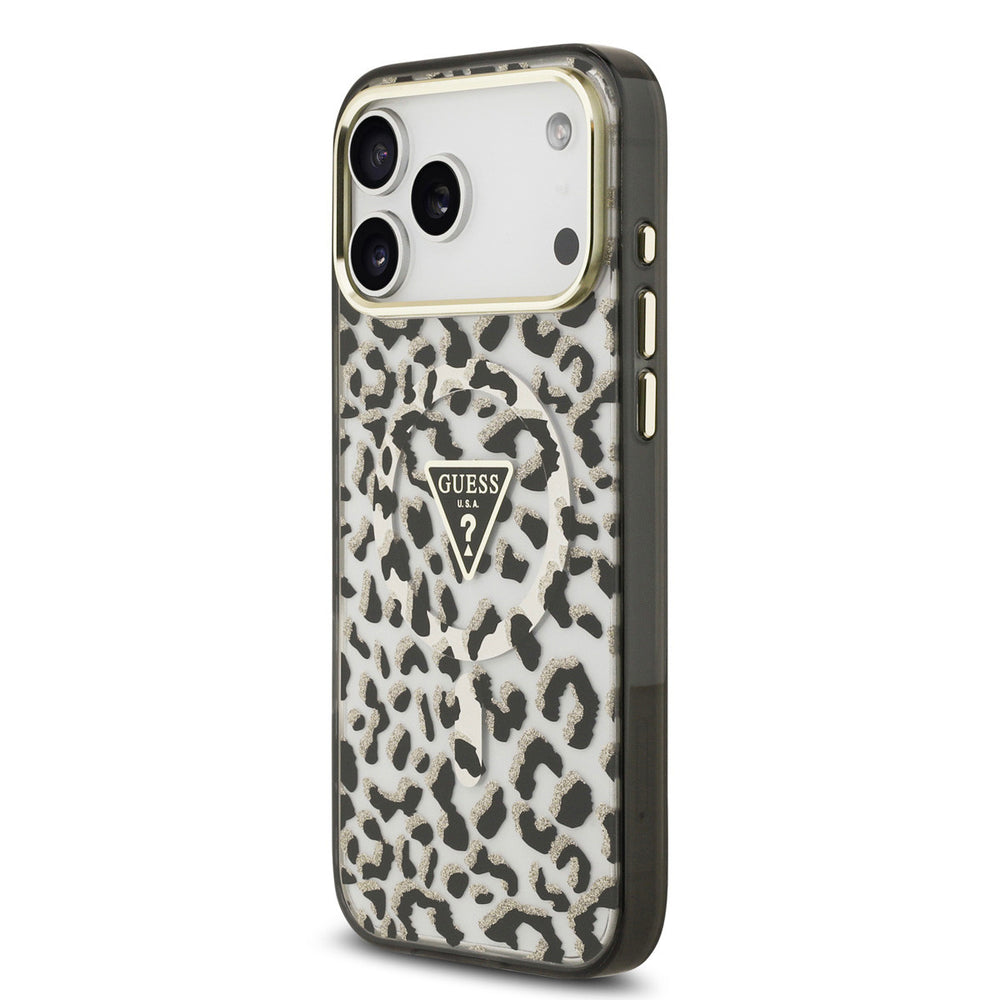 Guess telefoonhoesje met zwart-witte luipaardprint en driehoekslogo, schuin van achteren