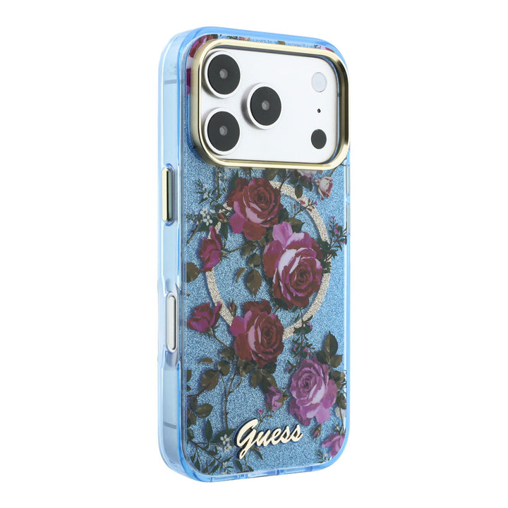 Lichtblauw Guess telefoonhoesje met rozenprint, glitters, ring en schriftlogo, schuin van achteren