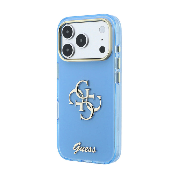 Lichtblauw Guess telefoonhoesje met groot 4G-logo en goudkleurig schriftlogo, schuin van achteren