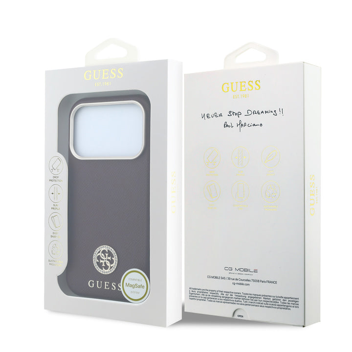 Voor- en achterkant van verpakking van bordeauxkleurig guess telefoonhoesje