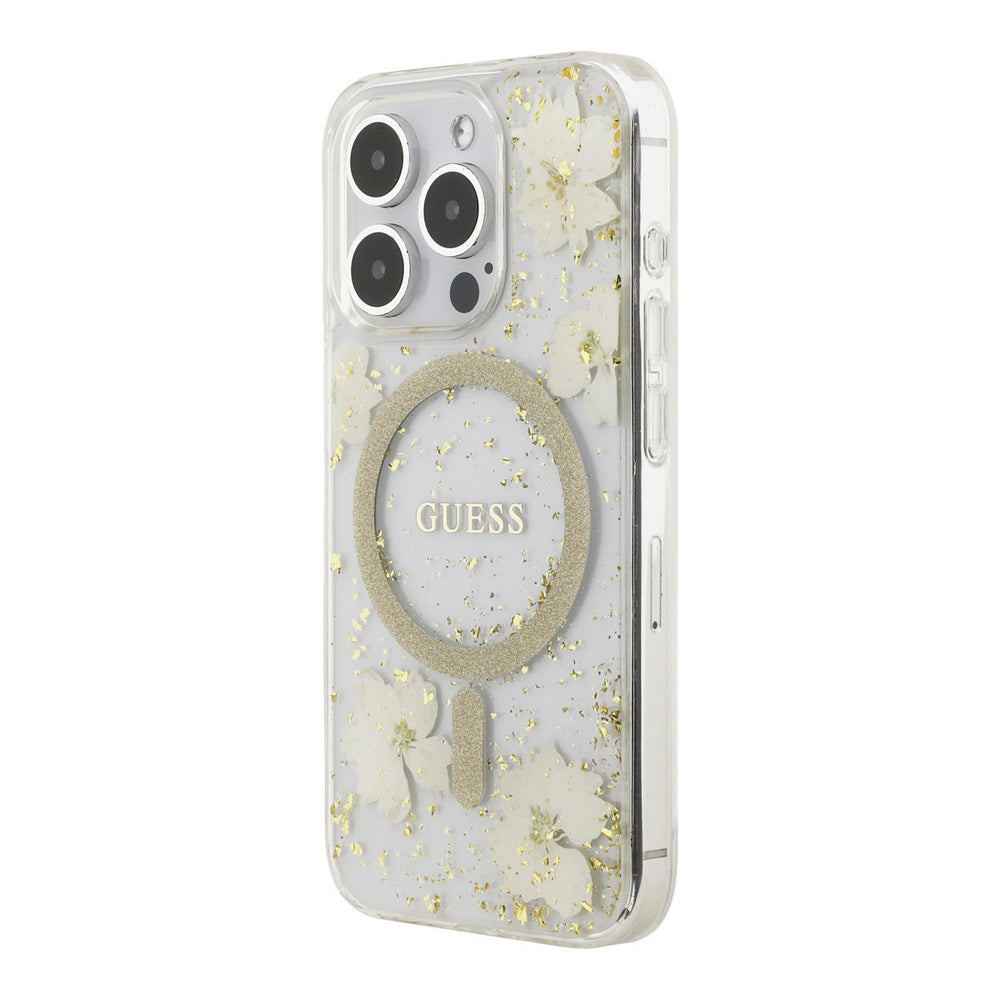 Transparant Guess telefoonhoesje met lichtgekleurde bloemen, glitters en ring, schuin van achteren