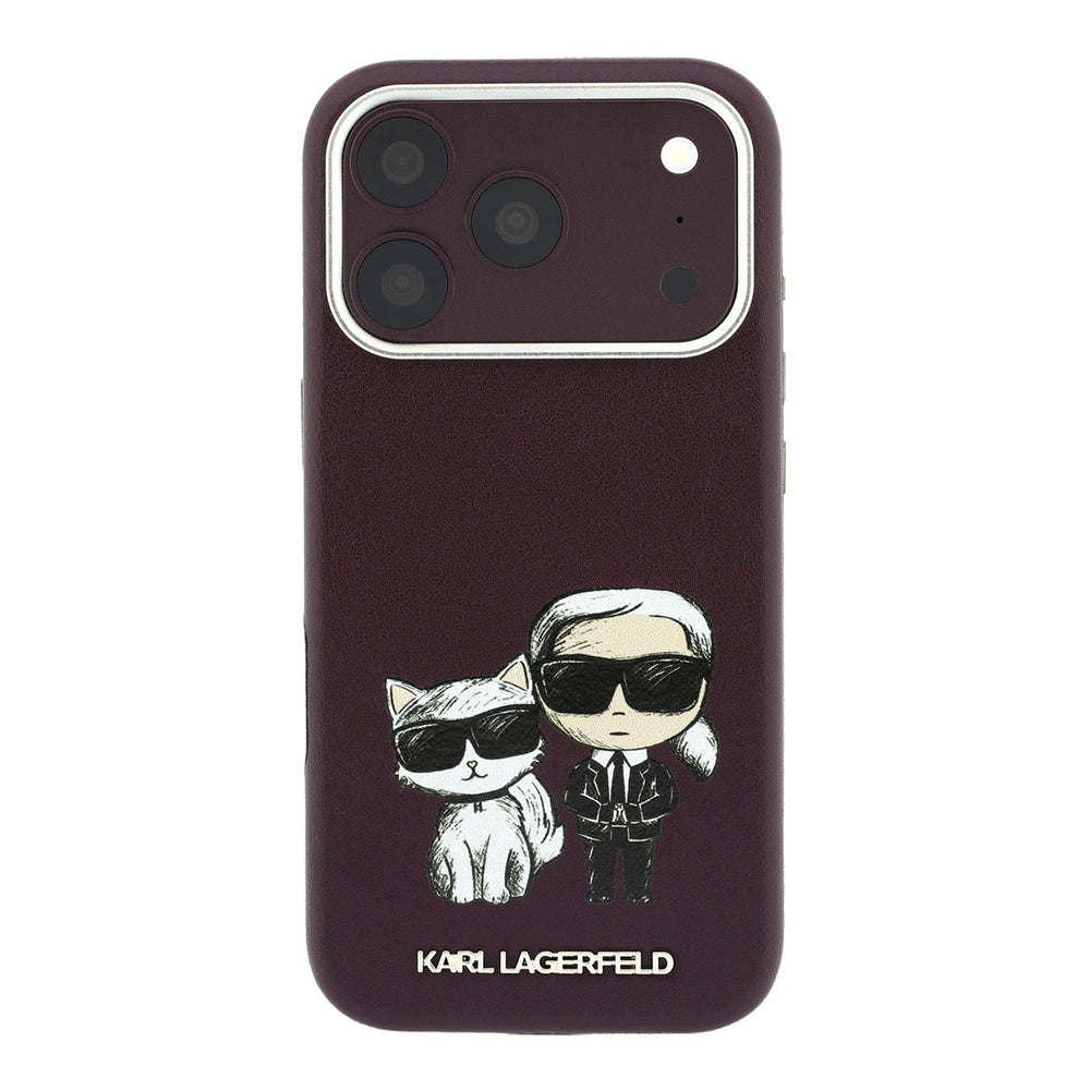 Bordeauxkleurig Karl Lagerfeld telefoonhoesje met figuren van Karl en Choupette, van achteren