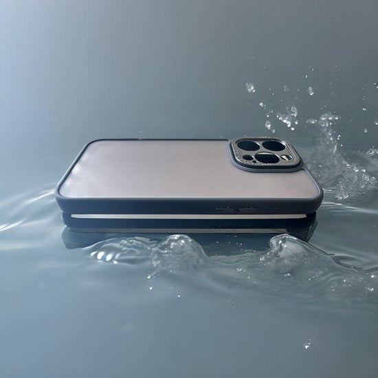 iPhone 11 Hoesjes – Military Backcover – Camera Protector – Schokbestendig – Zwart-Ilumina Benelux