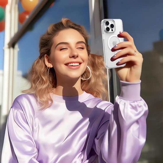 iPhone 13 Pro Max Hoesjes – Anti-Shock Backcover met MagSafe – Magnetische Pasjeshouder – Oranje-Ilumina Benelux