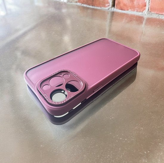 iPhone 14 Hoesjes – Military Backcover – Camera Protector – Schokbestendig – Roze-Ilumina Benelux