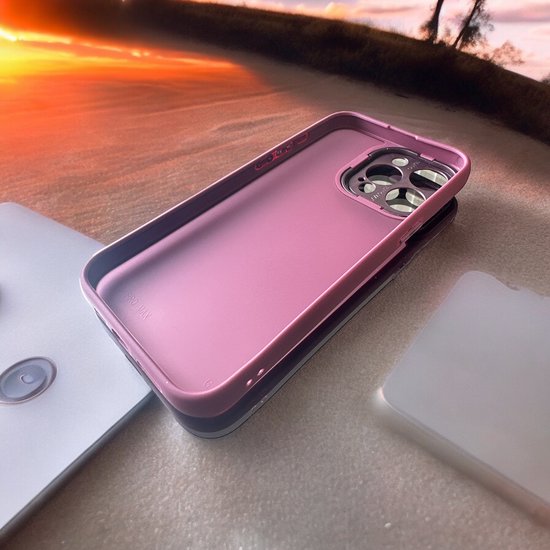 iPhone 14 Plus Hoesjes – Military Backcover – Camera Protector – Schokbestendig – Roze-Ilumina Benelux