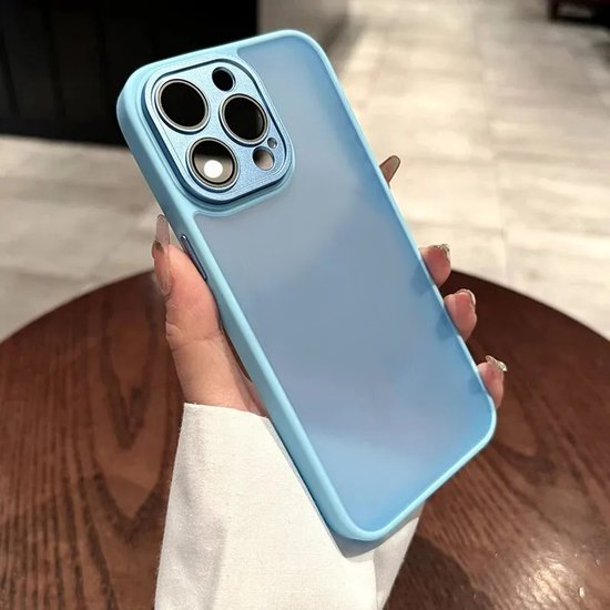 iPhone 16 Pro Max Hoesjes – Transparante Siliconen Backcover – Camera Bescherming – Lichtblauw-Ilumina Benelux