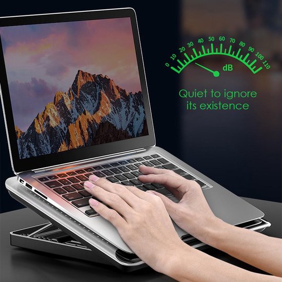Laptop koeler – Cooling pad met 160 mm ventilator – 6 standen verstelbaar – Tot 17 inch – USB-aangedreven – Aluminium – Zilver-Laptopkoelers-Ilumina Benelux